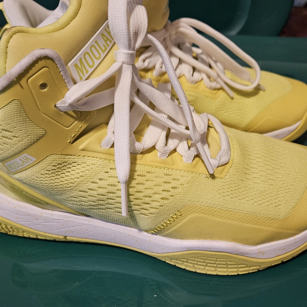 Women's Yellow Sneakers